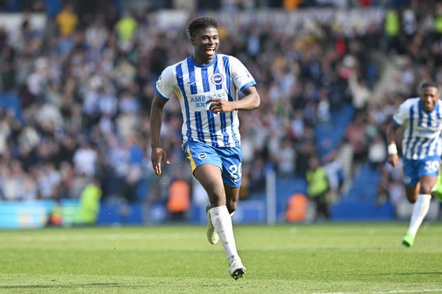 曼联放弃巴莱巴，转会窗口再添悬念