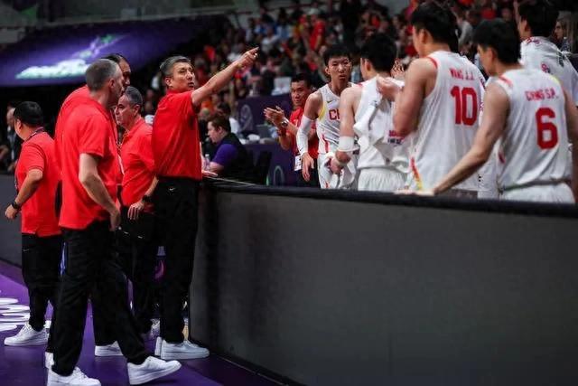 中国男篮击败新西兰，时隔十年重回亚洲杯决赛