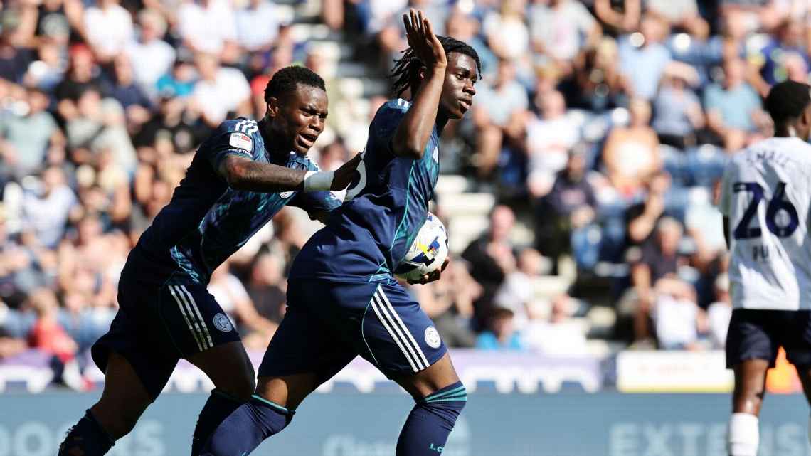 年轻球员的华丽转身，老牌球队的悲哀