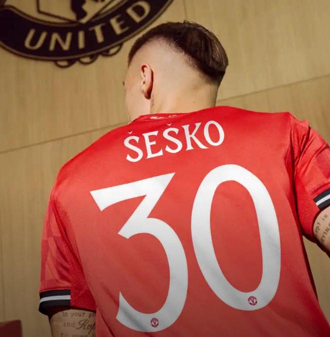 谢什科与哲凯赖什的首战较量，曼联能否翻盘？