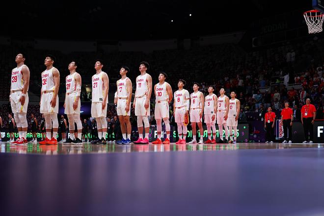 中国男篮的决赛梦想与澳洲班霸的现实壁垒