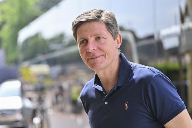 水晶宫主帅格拉斯纳：谈转会传闻，埃泽与格伊的忠诚让人刮目相看