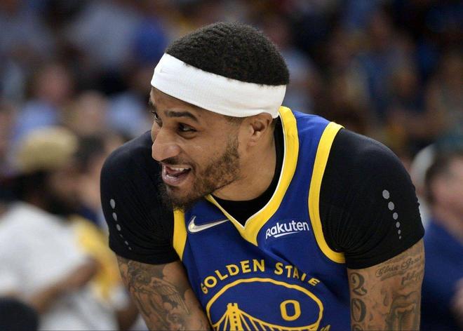 库里亲自督促佩顿二世回归勇士，管理层还能再拖多久