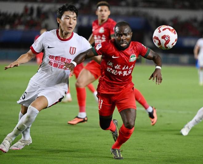 足协杯半决赛首发点评，蓉城靠外援拼颜值，河南锋线更现实