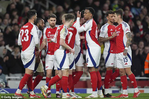 基维奥尔在酋长遇冷，去米兰或波尔图才是正经出路