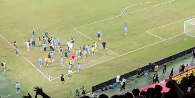 足协杯点球戏后遗症，河南晋级但看台暴力成焦点