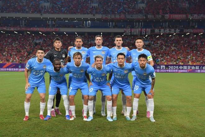 河南队点球战胜蓉城，历史首进足协杯决赛，谁都别小看这匹黑马