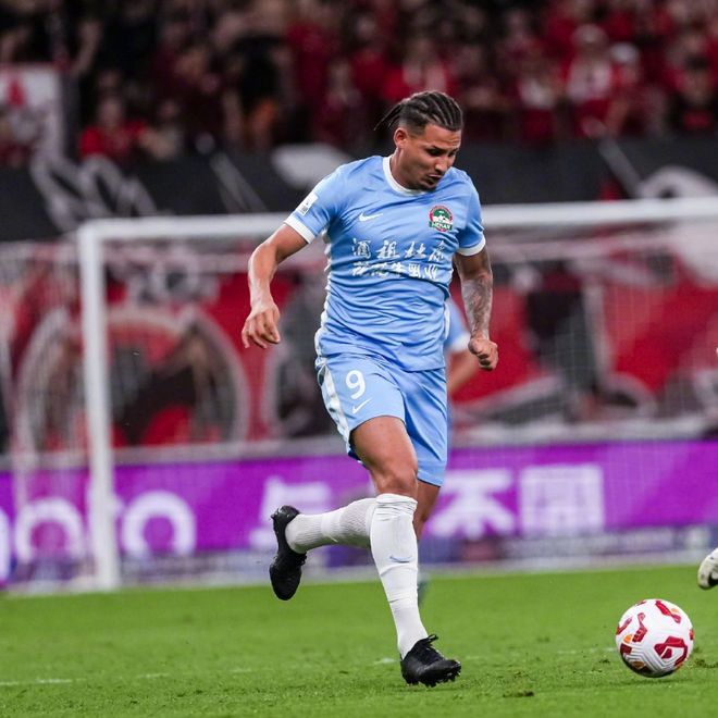 足协杯点球绝杀，河南首进决赛，王国民把成都蓉城按在门线上喘不过气