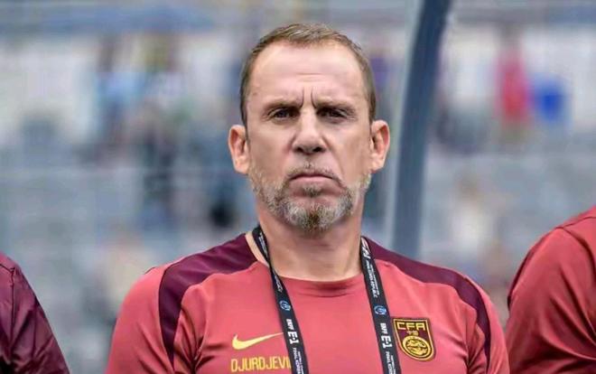 别再盯着国足短期成绩，中国足球要复兴先把青训打好