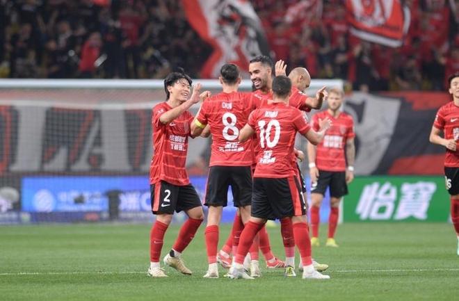 成都蓉城点球憾负河南，7天三线作战到底输在了哪儿？