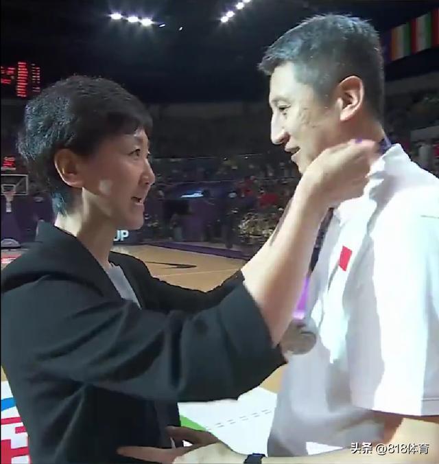 郭士强把中国男篮带回亚洲杯决赛，郭艾伦一句话戳破虚火