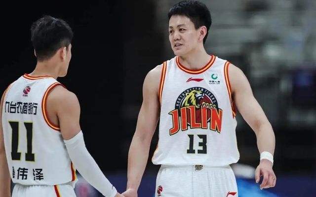 辽宁抢下姜宇星，是补刀还是治标不治本，锋线真能靠他就稳了