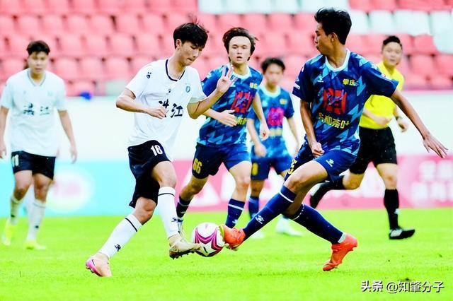 省超预赛在肇庆收官，场地像豪华工厂，比赛水准还在打磨中