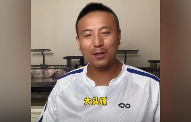 毛剑卿曝李玮锋每天早半小时做力量训练，自律这点中国球员差远了