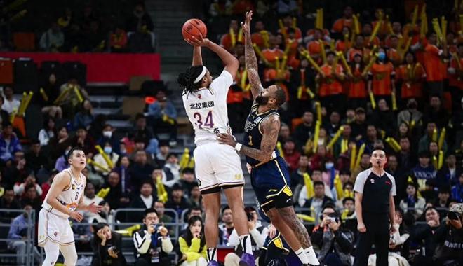 广东宏远签下萨林杰，争冠野心去哪了