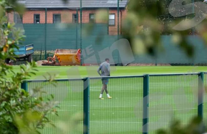 伊萨克在纽卡被冷藏，单独训练成作秀