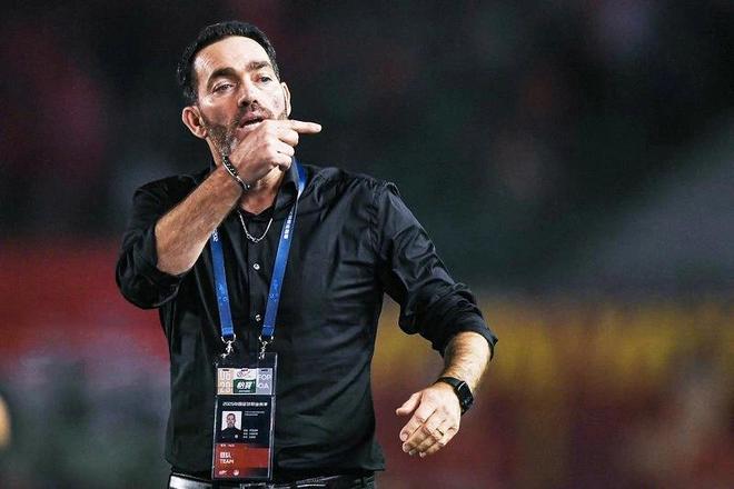 苏亚雷斯公开表态要保级,亚泰伤病潮是真伤还是跌打耗损?