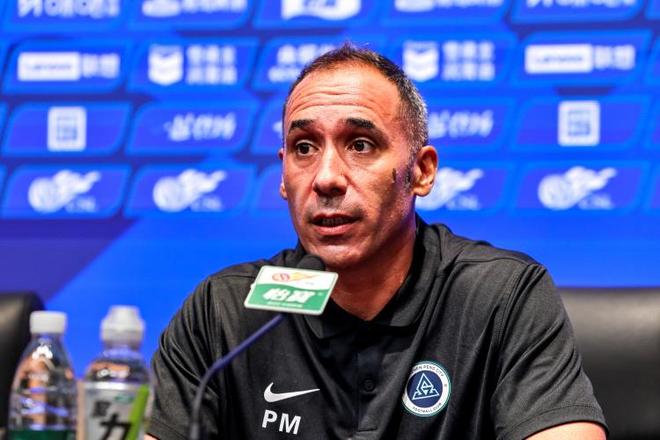 中超深圳新鹏城五连败危机，保级形势骤然严峻