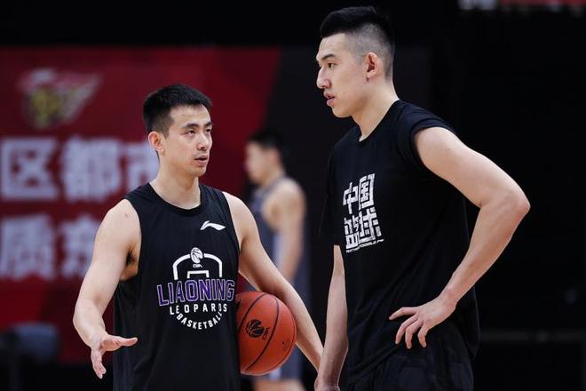 张镇麟跳槽上海，辽篮新赛季豪赌新血能否撑起王朝？