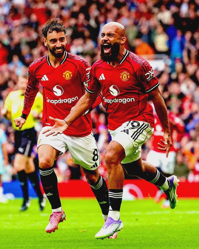 曼联惊险逆转揭示阿莫林调兵失算，科比-梅努成新笑柄