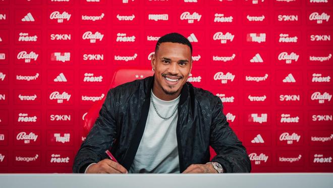 诺丁汉森林新签巴西门将约翰-维克托，能否扛起英超大旗？