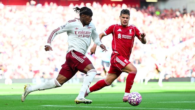 英超焦点战利物浦险胜阿森纳，国米主场爆冷，巴萨欧战豪门表现般配