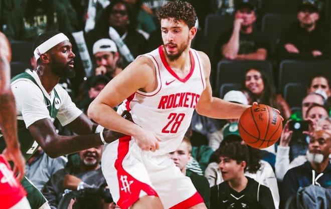 火箭队申京：被锁死的天才中锋，NBA未来的超级大星？