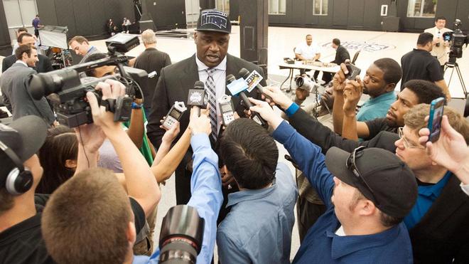 NBA球员打球不够，还兼职这八大“奇葩”职业，真是另类人生