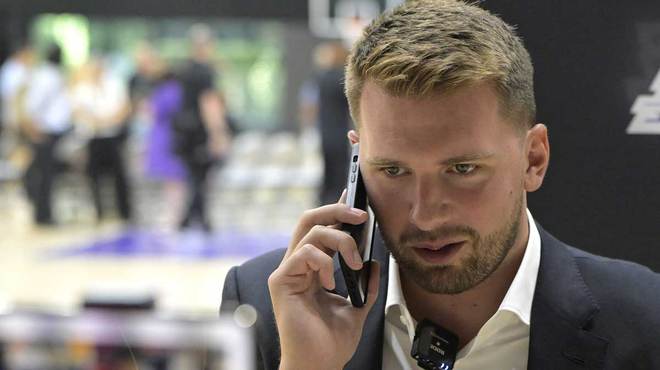 湖人东契奇带队斯洛文尼亚晋级欧锦赛，表现起伏却无人能挡