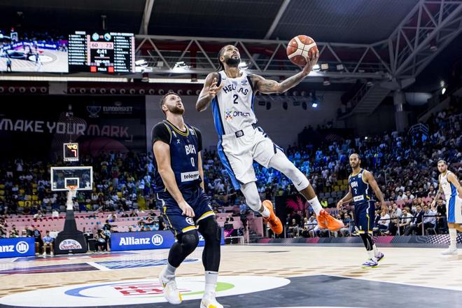 男篮欧锦赛火药味浓厚，希腊后场大将多西表现拖后腿引热议