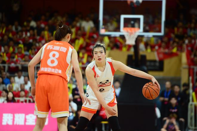 WCBA新赛制探讨：分组还是分区？别再给观众添堵了