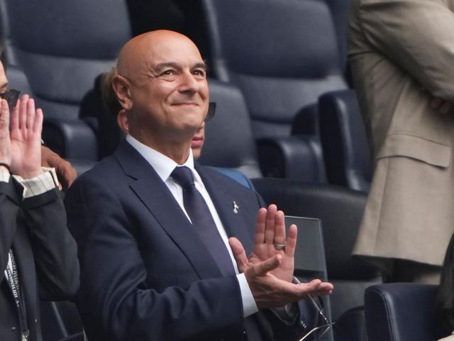 热刺告别列维时代，25年老板身影挥手道别，未来谁来撑起英超豪门？