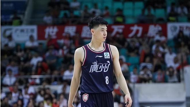 崔永熙自我定位打破广东男篮传统，杜锋估计哭了