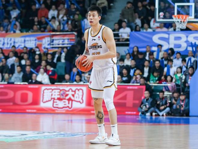 张镇麟转会上海男篮，辽宁球迷心碎但尊重依旧