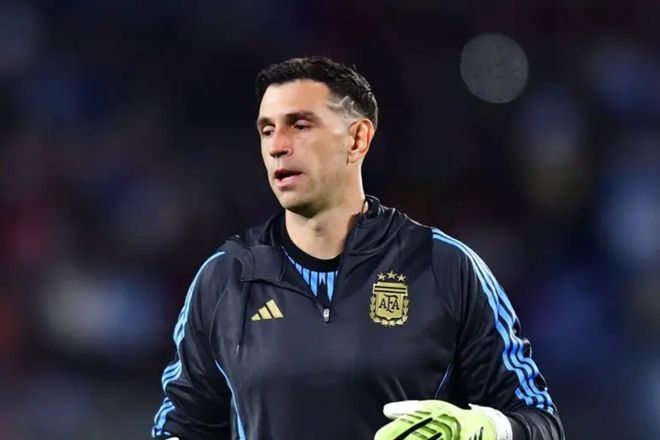 大马丁转会闹剧终结，阿斯顿维拉新赛季悬疑依旧