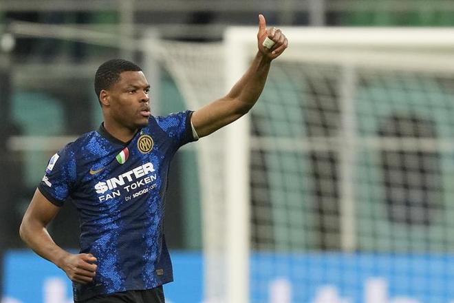 邓弗里斯谈国米与英超之争：别光说梦话，我还能踢出英超风采