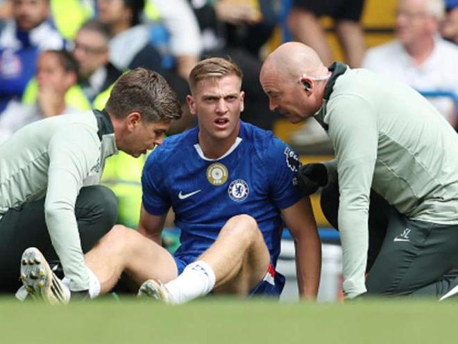 切尔西锋线大危机，德尔普伤缺至12月，球队进攻成笑话