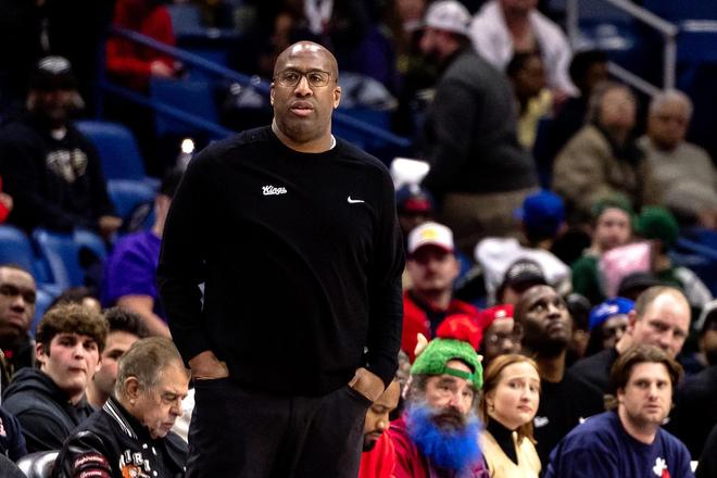 理查德-杰弗森直言尼克斯板凳资源被浪费，迈克-布朗将彻底激活球队潜力