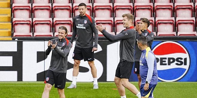 马竞迎战利物浦：缺兵少将下的欧冠硬仗，西蒙尼还能翻盘吗