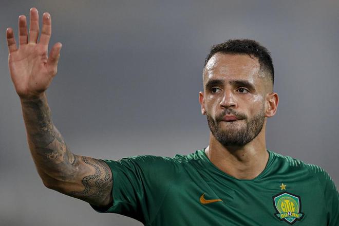 37岁巴西老将奥古斯托正式退役，告别中超辉煌时光