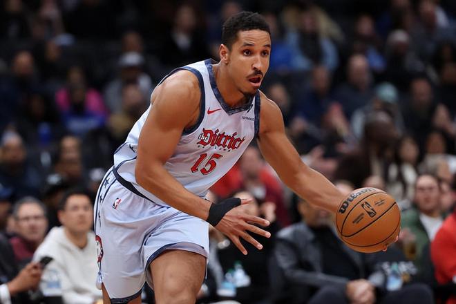 尼克斯薪资困局：布罗格登与沙梅特的合同戏码还能撑多久