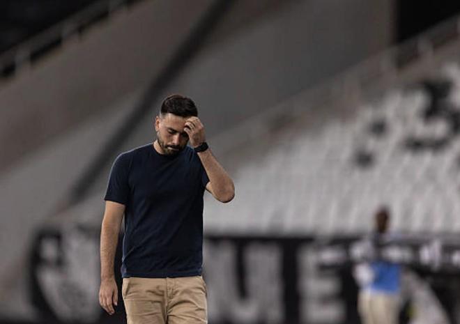 博塔弗戈3-3米拉索尔，上半场大优势下半场崩盘，热刺安切洛蒂“致敬”父亲老马戏团