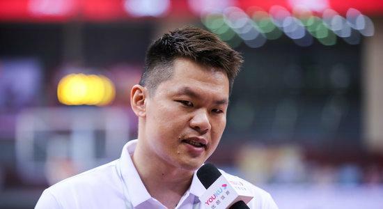 崔永熙转会广东宏远，投篮手型变革引发期待，朱芳雨亲授投篮秘籍