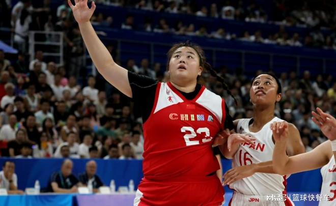 刘禹彤大爆发难掩国家队冷遇 女篮内线真核为何被边缘化？