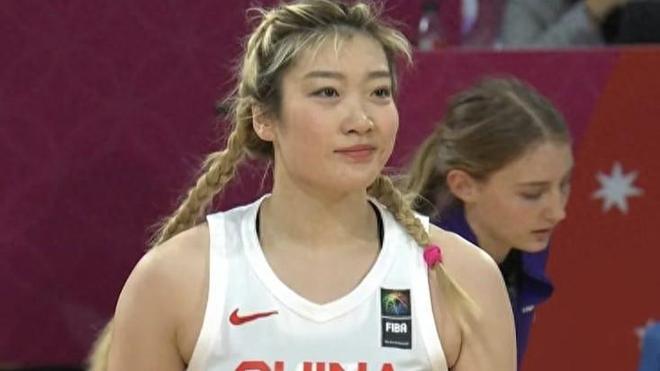 中国U16女篮惨败日本，李沅珊成唯一亮点难掩结构性烂摊子