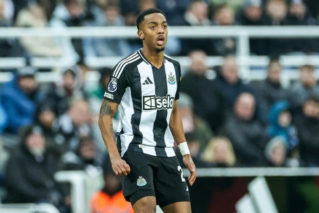 纽卡斯尔主帅豪哥真话实说：麦利拼尽全力，威洛克进攻隐形，机会有限别糟蹋