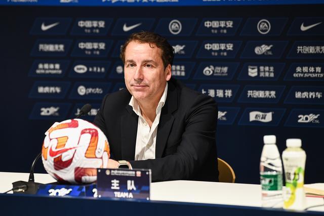 哈维尔竞聘国足主帅：真材实料还是昙花一现？