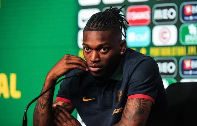 莱奥和鲁尼炮轰金球奖排名，曼联前景被盲目乐观粉饰