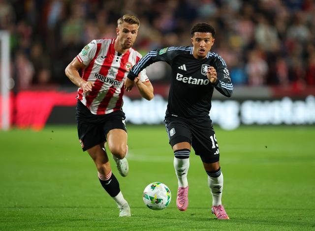 英超维拉盯上桑乔永久签约 曼联边锋成潜在免费加盟大牌