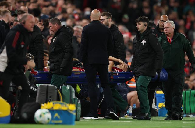 利物浦新援莱奥尼首秀十字韧带受伤，赛季报销成定局